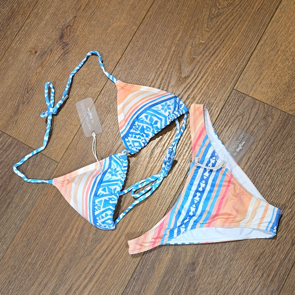NWT WATERCOLORORS BY KENNY FLOWERS TWO PIECE BIKINI.  #6411